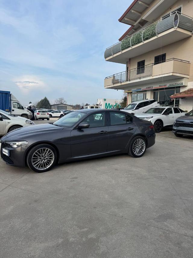 ALFA ROMEO Giulia usata, con Airbag