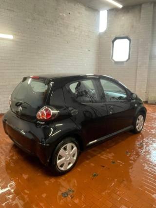 TOYOTA Aygo usata, con Chiusura centralizzata