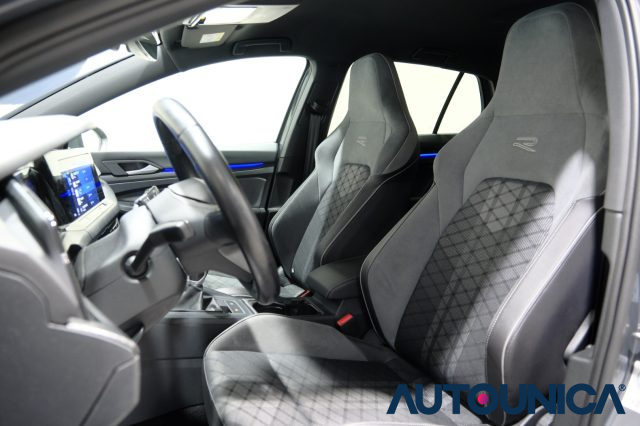 VOLKSWAGEN Golf usata, con Autoradio