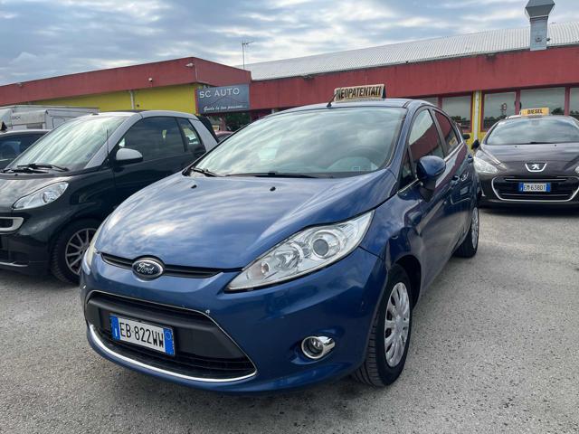 FORD Fiesta usata, con ABS