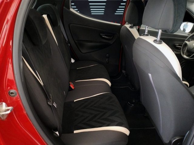 LANCIA Ypsilon usata 16
