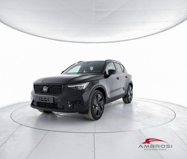VOLVO XC40 usata 0
