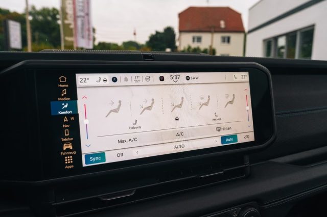 JEEP Wrangler usata, con Autoradio digitale