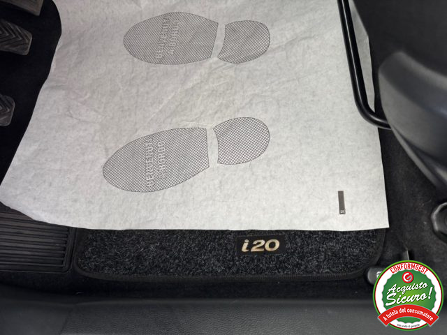 HYUNDAI i20 usata, con Chiusura centralizzata telecomandata