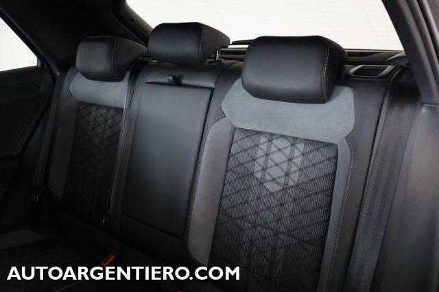 VOLKSWAGEN T-Roc usata, con Sensori di parcheggio posteriori