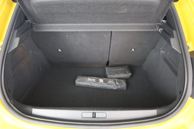 PEUGEOT 208 usata 5