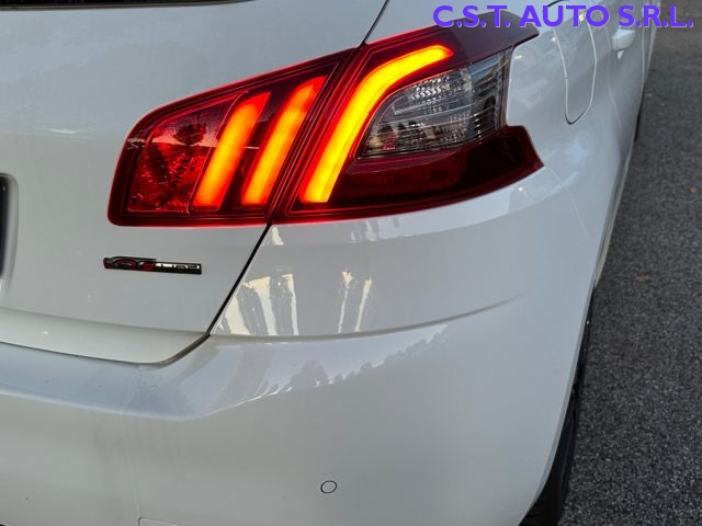 PEUGEOT 308 usata, con Fendinebbia