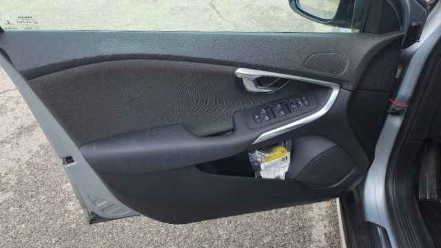 VOLVO V40 Cross Country usata, con Immobilizzatore elettronico