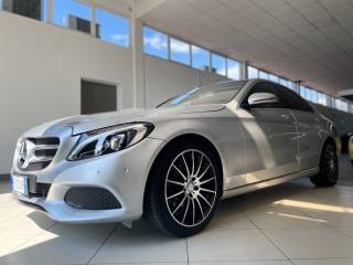 MERCEDES-BENZ C 180 usata, con Specchietti laterali elettrici