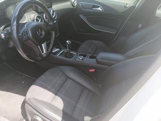 MERCEDES-BENZ A 180 usata, con Controllo automatico clima