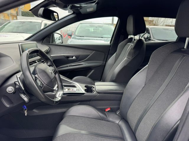 PEUGEOT 3008 usata, con Fendinebbia