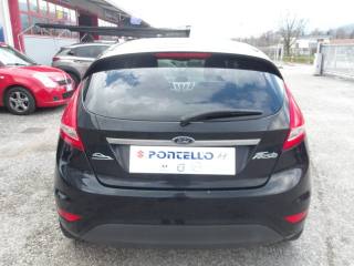 FORD Fiesta usata, con Chiusura centralizzata