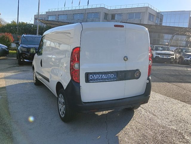 FIAT Doblo usata, con USB