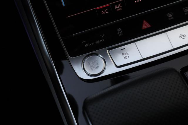 AUDI Q8 usata, con Immobilizzatore elettronico