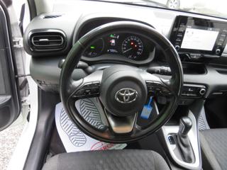 TOYOTA Yaris usata, con Bluetooth
