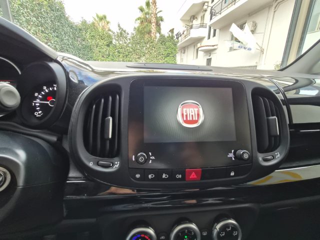 FIAT 500L usata, con Touch screen