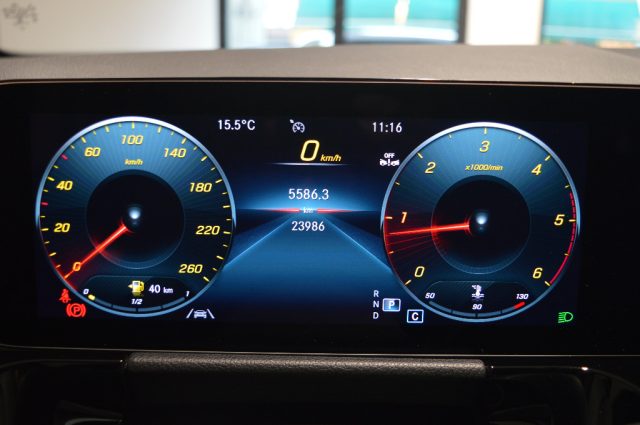 MERCEDES-BENZ GLA 200 usata, con Cronologia tagliandi