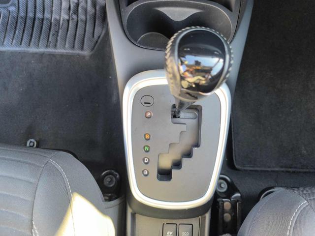 TOYOTA Yaris usata, con Airbag testa