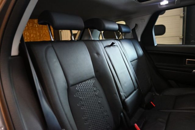 LAND ROVER Discovery Sport usata 36