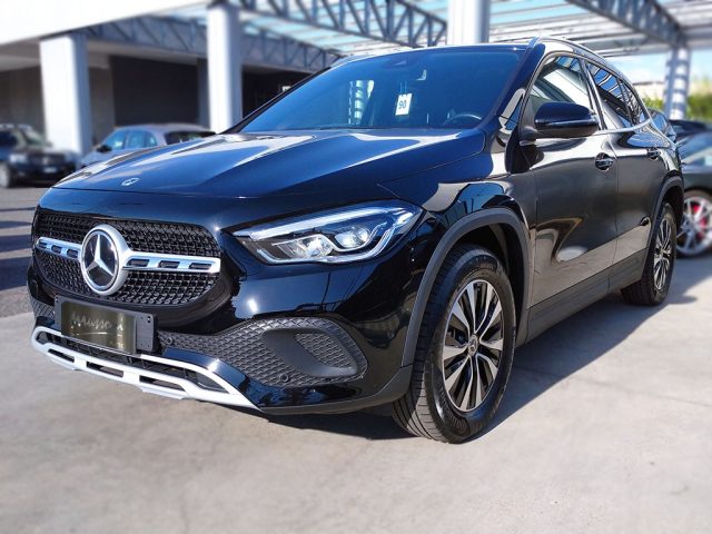 MERCEDES-BENZ GLA 250 usata, con Airbag laterali