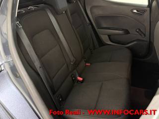 RENAULT Clio usata, con Climatizzatore