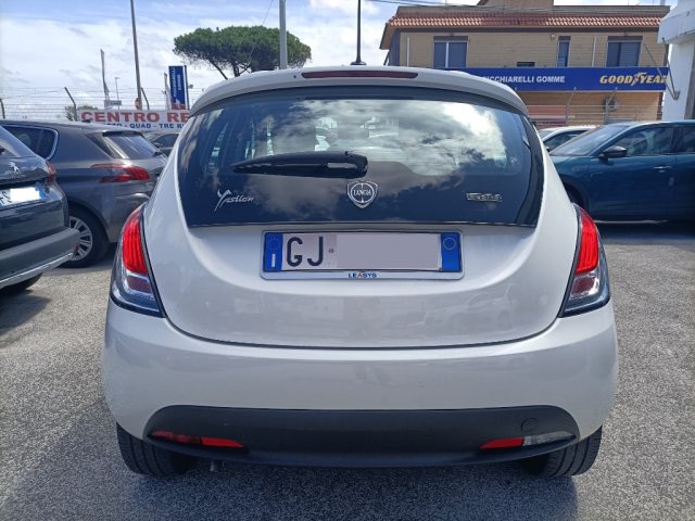 LANCIA Ypsilon usata, con Controllo trazione