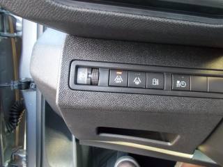 PEUGEOT 3008 usata, con Park Distance Control