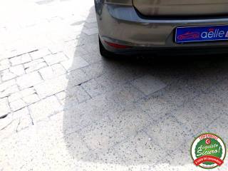 VOLKSWAGEN Golf usata, con Airbag testa