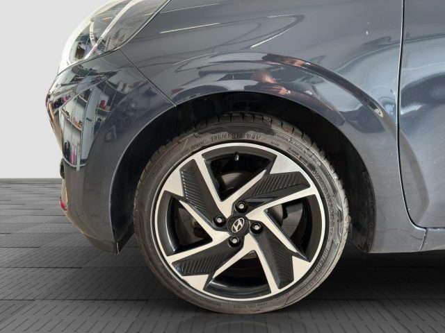 HYUNDAI i10 usata 13