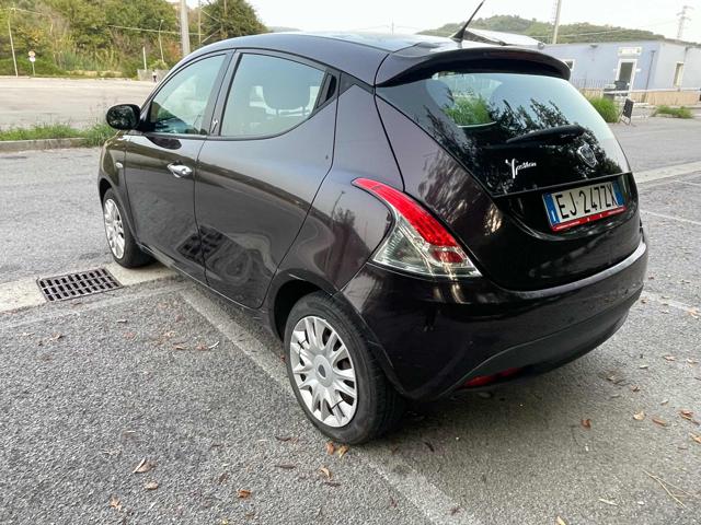 LANCIA Ypsilon usata, con Airbag laterali