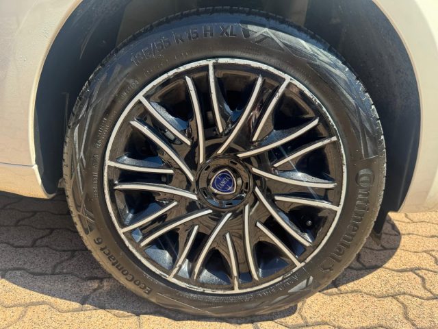 LANCIA Ypsilon usata, con Volante multifunzione