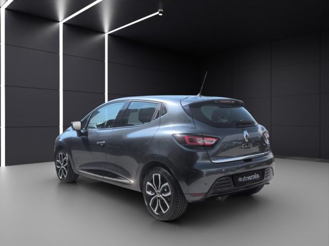 RENAULT Clio usata, con Airbag laterali