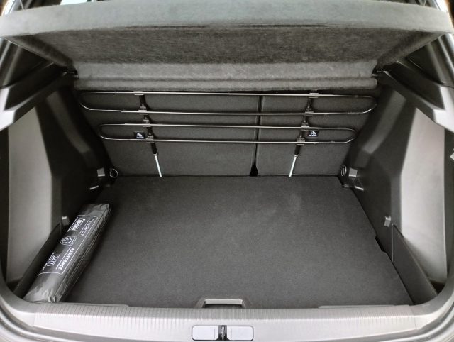 PEUGEOT 2008 usata, con Cruise Control