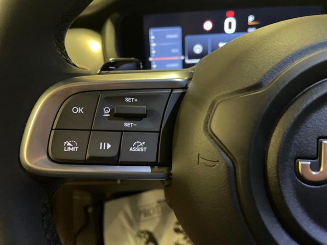 JEEP Avenger usata, con Park Distance Control