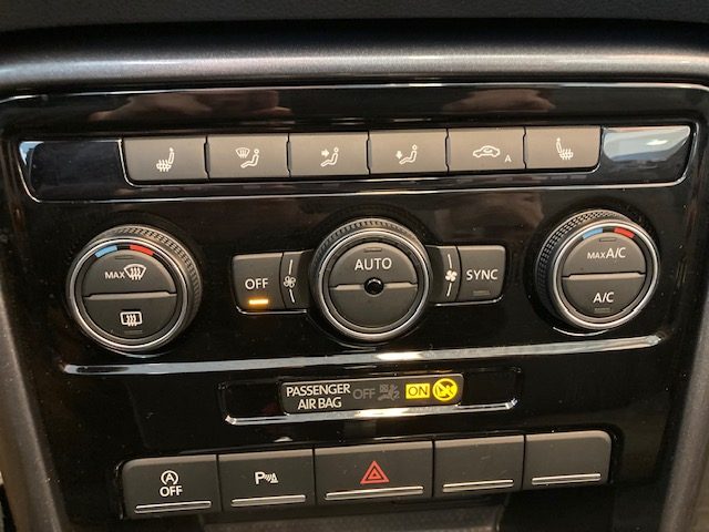VOLKSWAGEN Maggiolino usata, con Park Distance Control