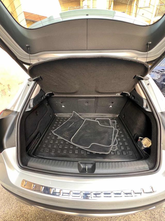 MERCEDES-BENZ GLA 180 usata, con Bracciolo