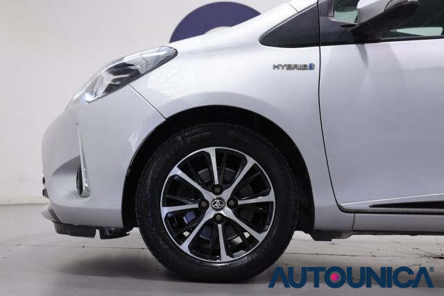 TOYOTA Yaris usata, con Sedile posteriore sdoppiato