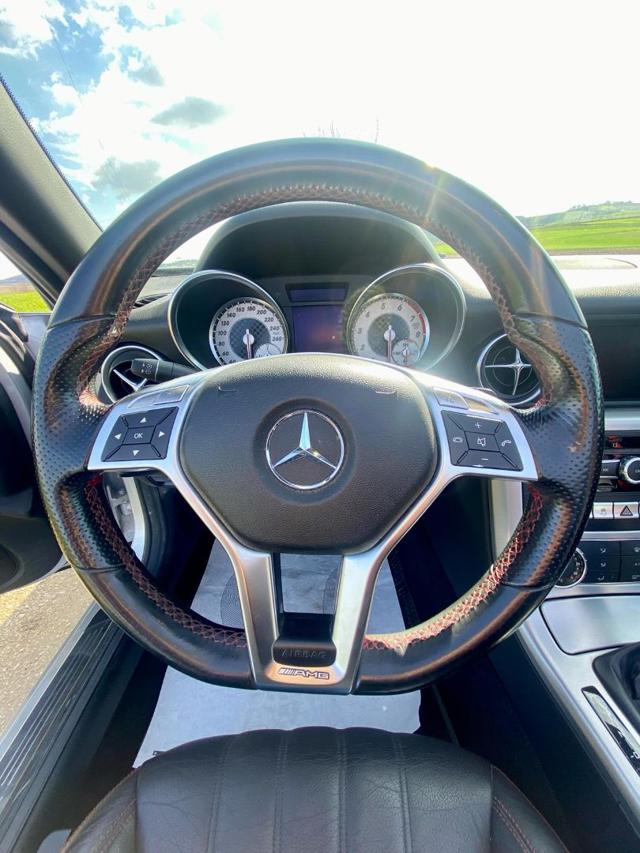 MERCEDES-BENZ SLK 200 usata, con Fendinebbia