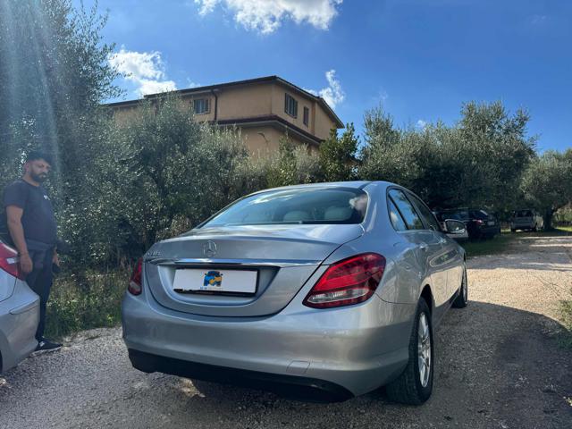 MERCEDES-BENZ C 180 usata, con Autoradio