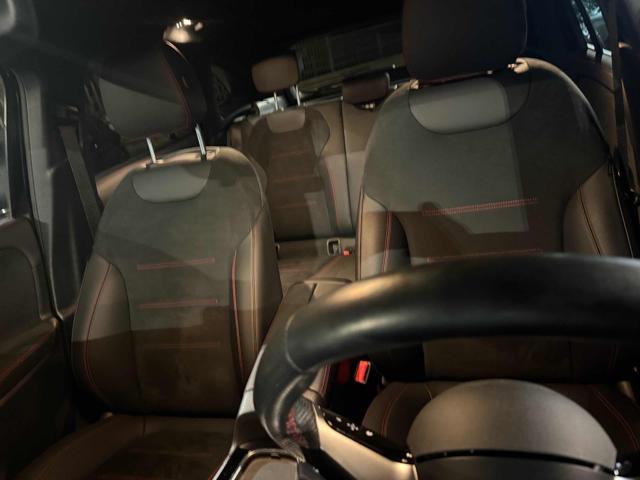 MERCEDES-BENZ GLA 200 usata 26