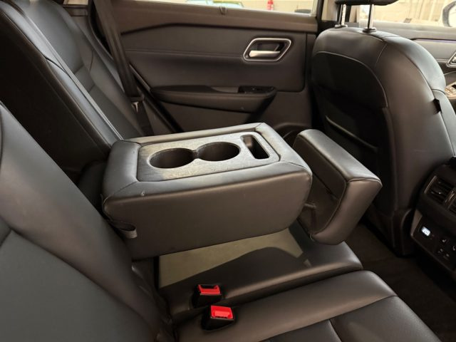 NISSAN X-Trail usata 44