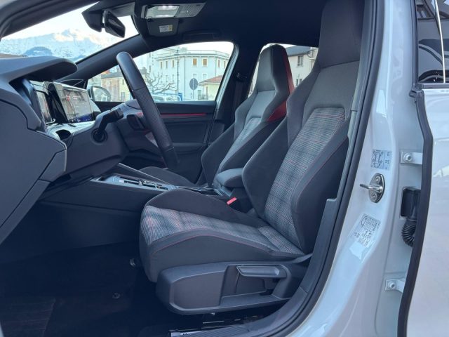 VOLKSWAGEN Golf usata, con Controllo trazione