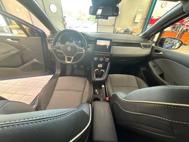 RENAULT Clio usata, con Controllo elettronico della corsia