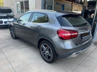 MERCEDES-BENZ GLA 200 usata, con Boardcomputer
