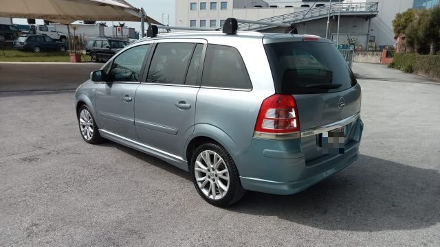 OPEL Zafira usata, con Climatizzatore