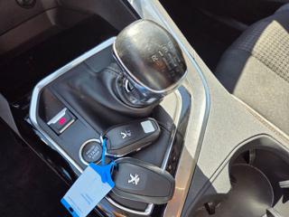 PEUGEOT 3008 usata, con Servosterzo