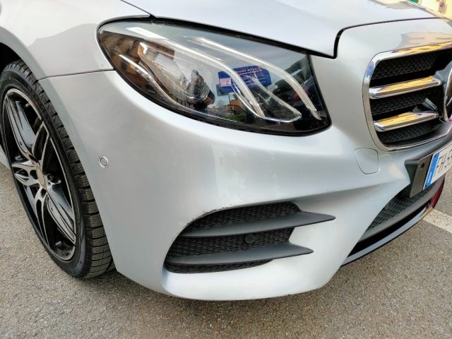 MERCEDES-BENZ E 220 usata, con Sedili sportivi