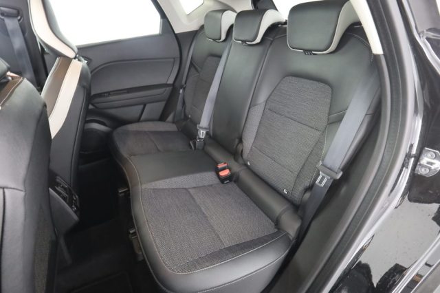 RENAULT Captur usata 2