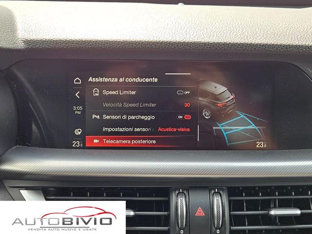 ALFA ROMEO Stelvio usata, con Specchietti laterali elettrici