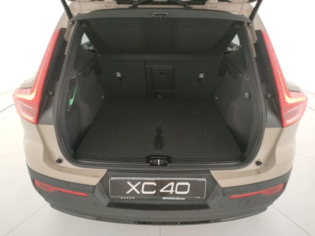 VOLVO XC40 usata, con Portellone posteriore elettrico